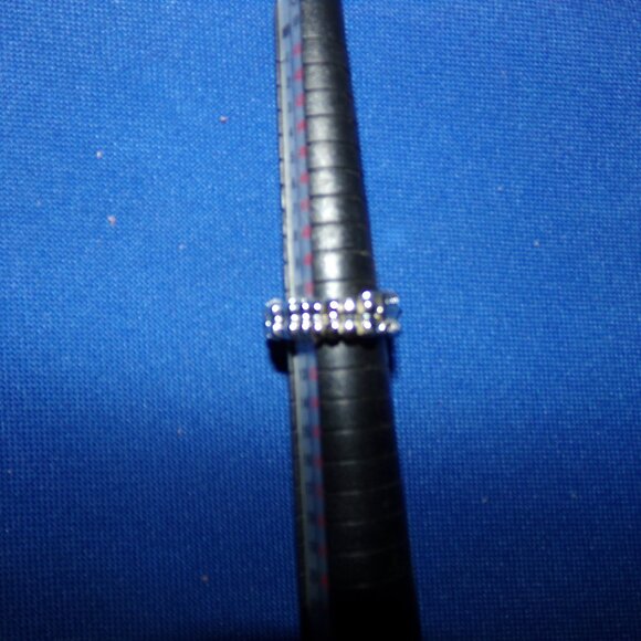 Vintage Elastic Stretch Band Silver Tone & Blue/Green Glass Stone Gem Ring - Picture 8 of 8